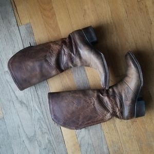 Freebird leather boots 9 Knox
